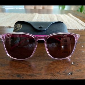 Ray-Ban sunglasses. New, never worn.